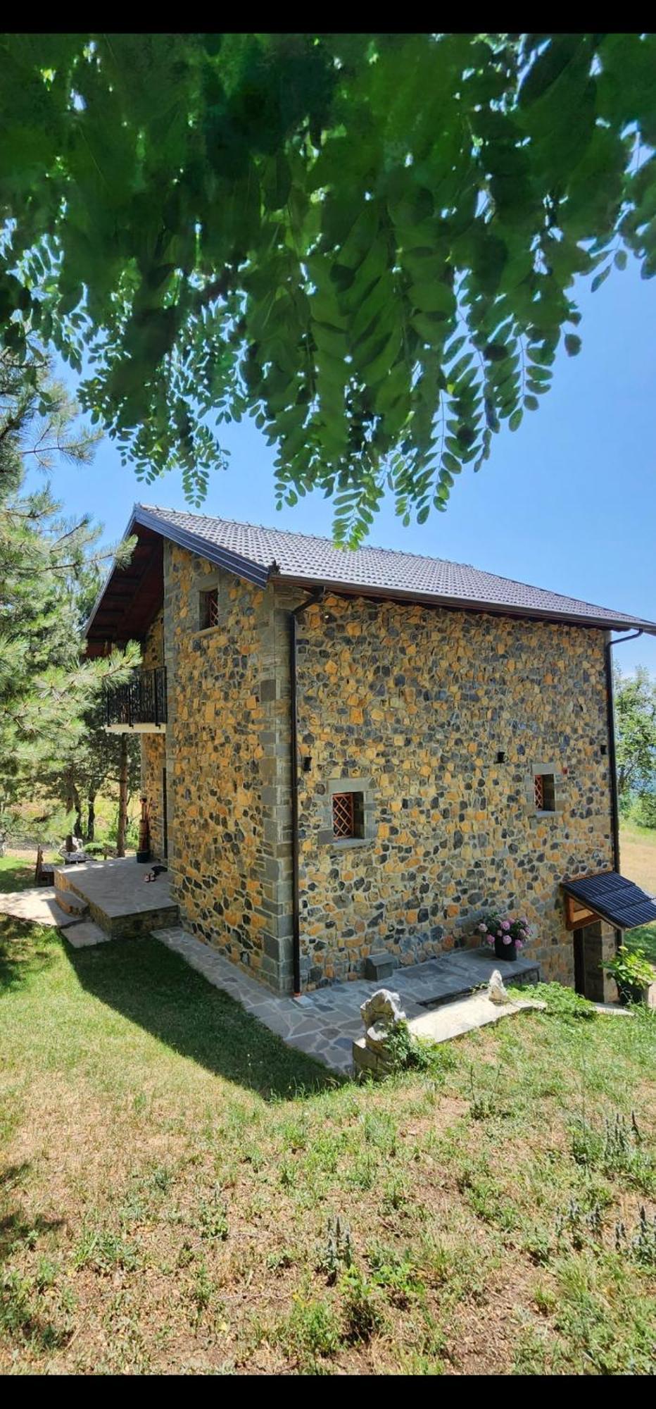 Appartement Kulla Relax à Elbasan Extérieur photo